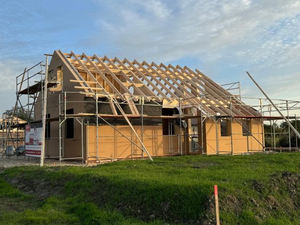 HOLZRAHMENBAU HOLZRAHMENBAU